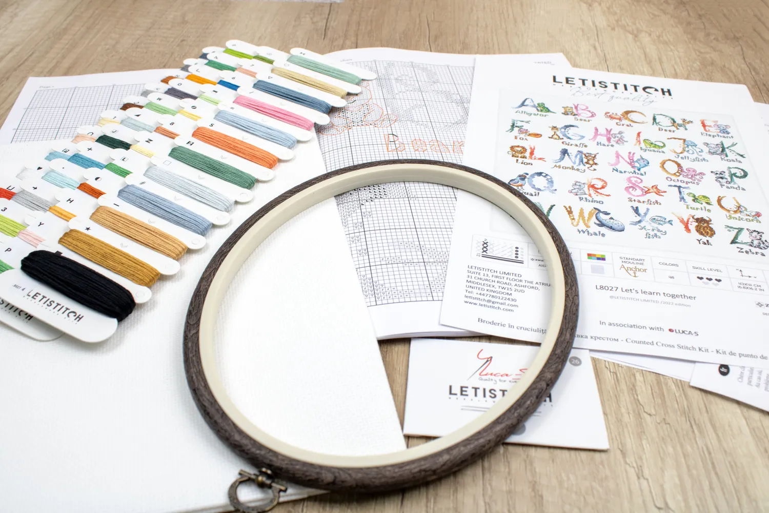 Leti Stitch L8027 Let's learn together borduurpakket 43x41 cm