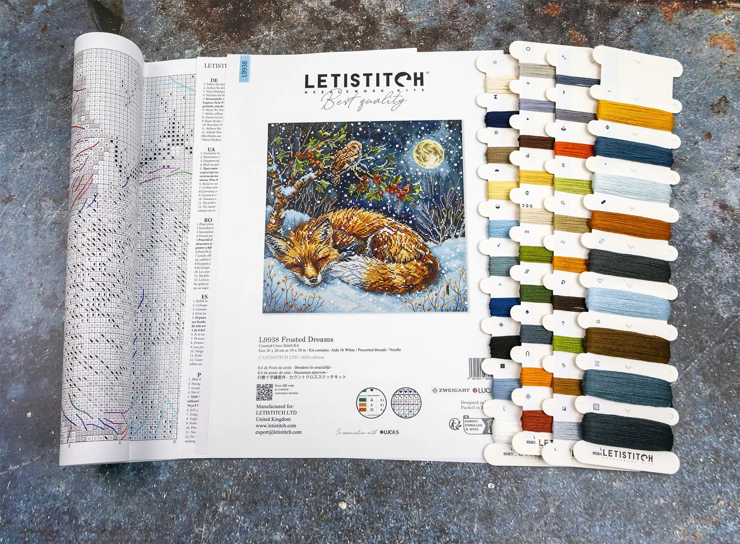 Leti Stitch L9938 Frosted Dreams borduurpakket 26x26