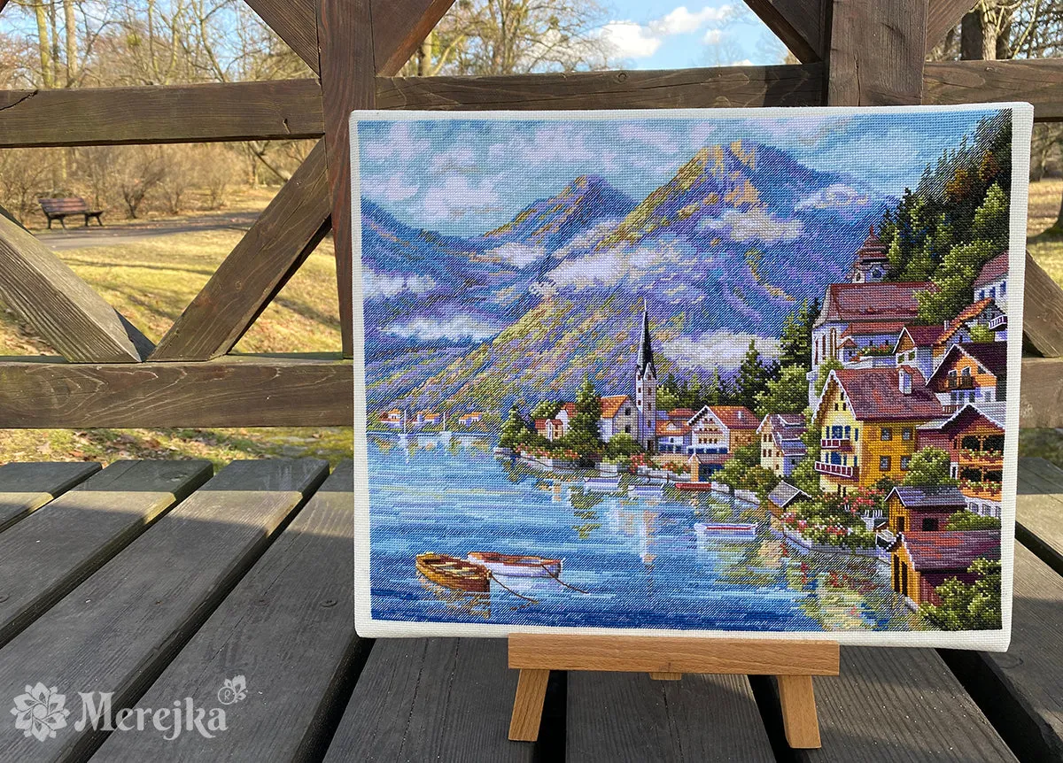Merejka Alpine Village borduurpakket ecru 39,5x32 cm DMC