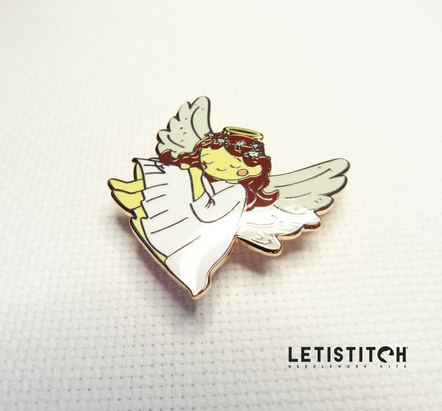 Leti Stitch 14387 Resting Angel naaldmagneet 40 mm emaille