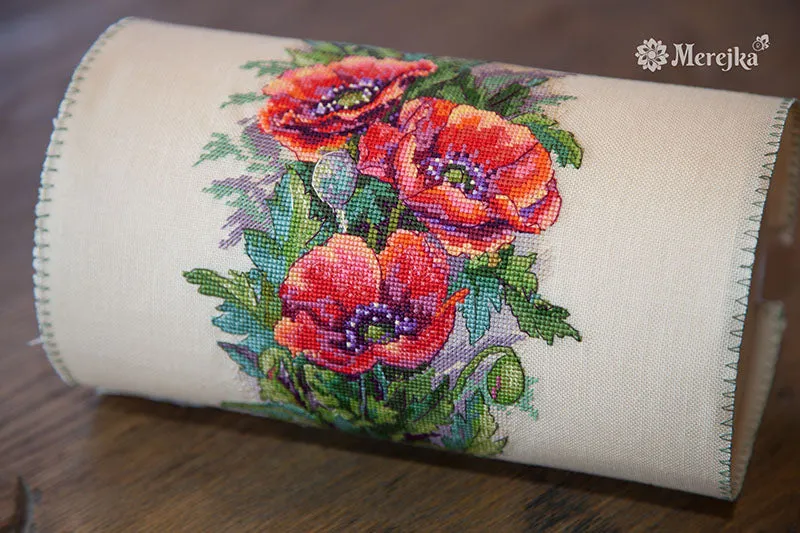 Merejka Vintage Poppies borduurpakket 30x16 cappuccino