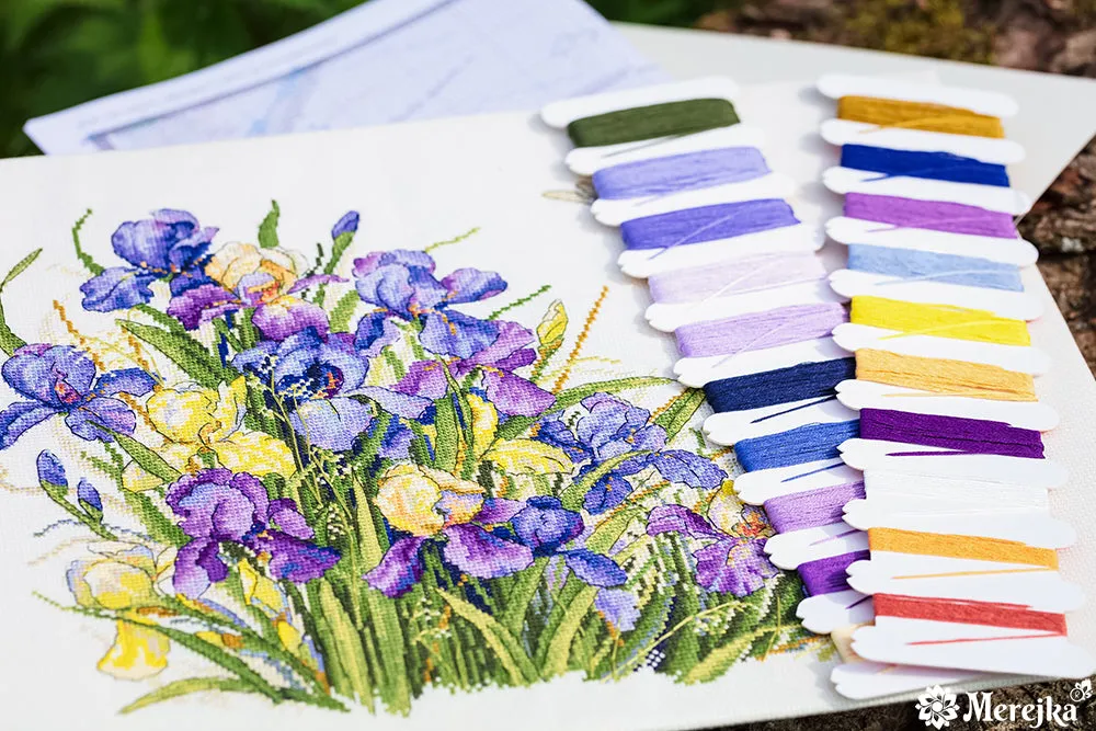 Merejka Irises borduurpakket Aida 16 ecru 32x27