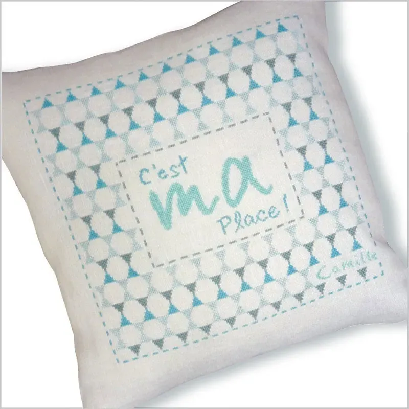 LiliPoints C'est ma place kussen borduurpatroon 40cm