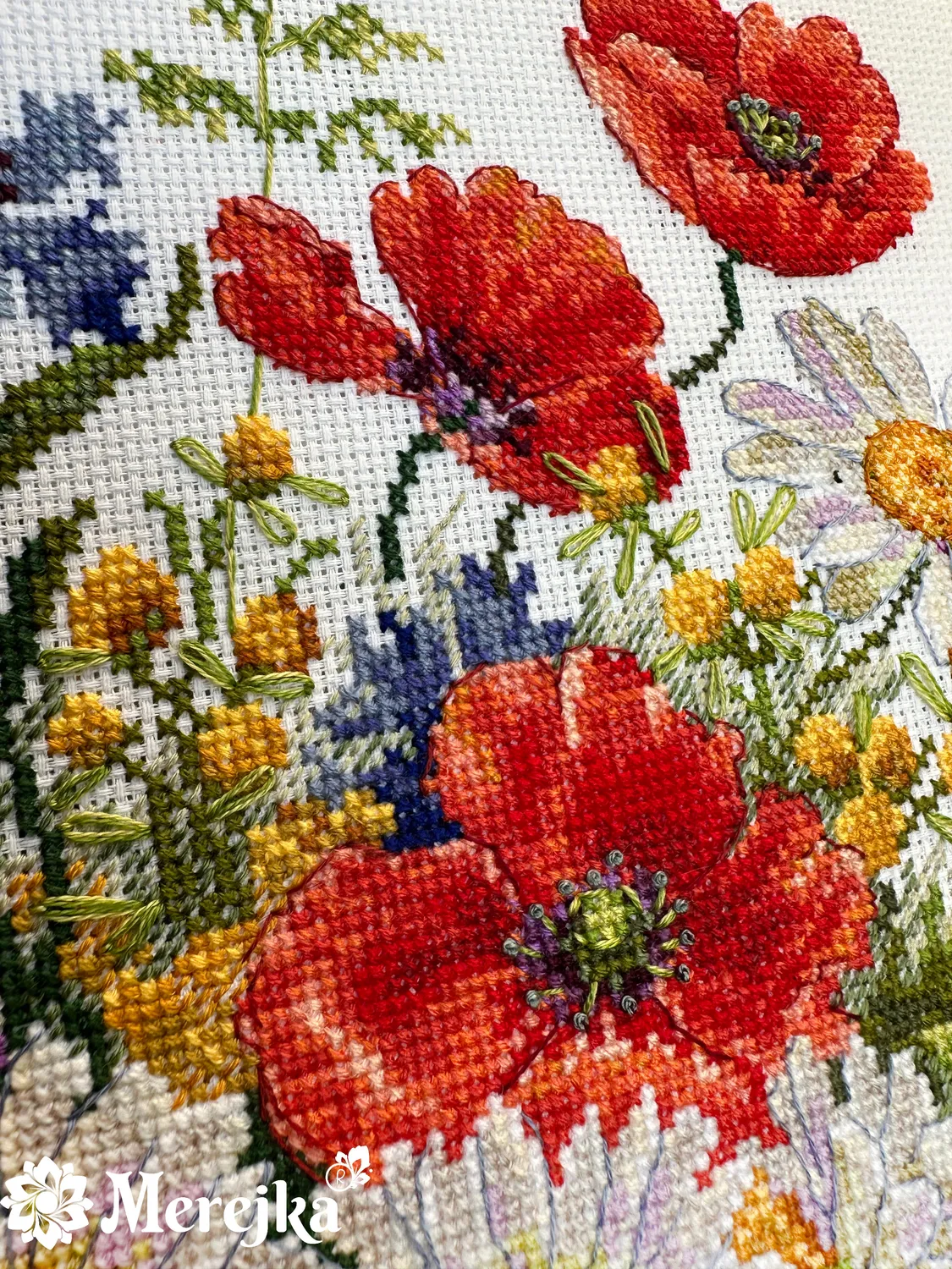 Merejka Meadow Blooms borduurpakket Aida 16 wit