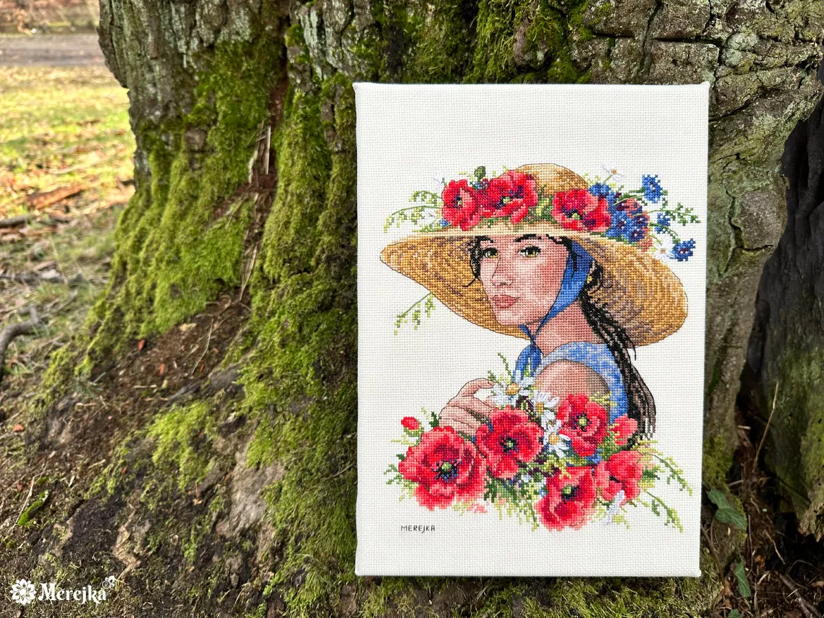 Merejka Flower Hat borduurpakket Aida 16 ecru