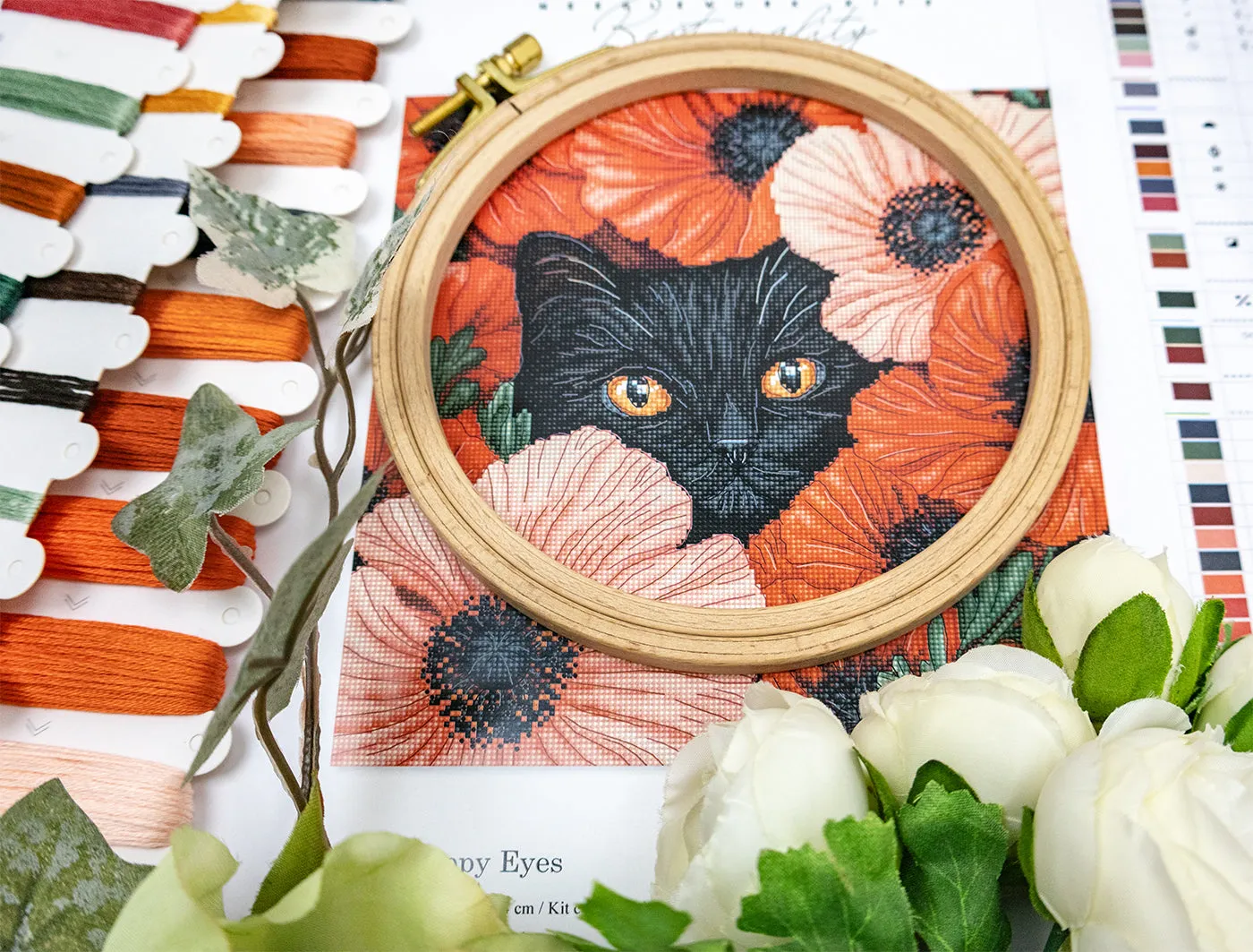 Leti Stitch L9949 Poppy Eyes borduurpakket 24x24 cm bloemen
