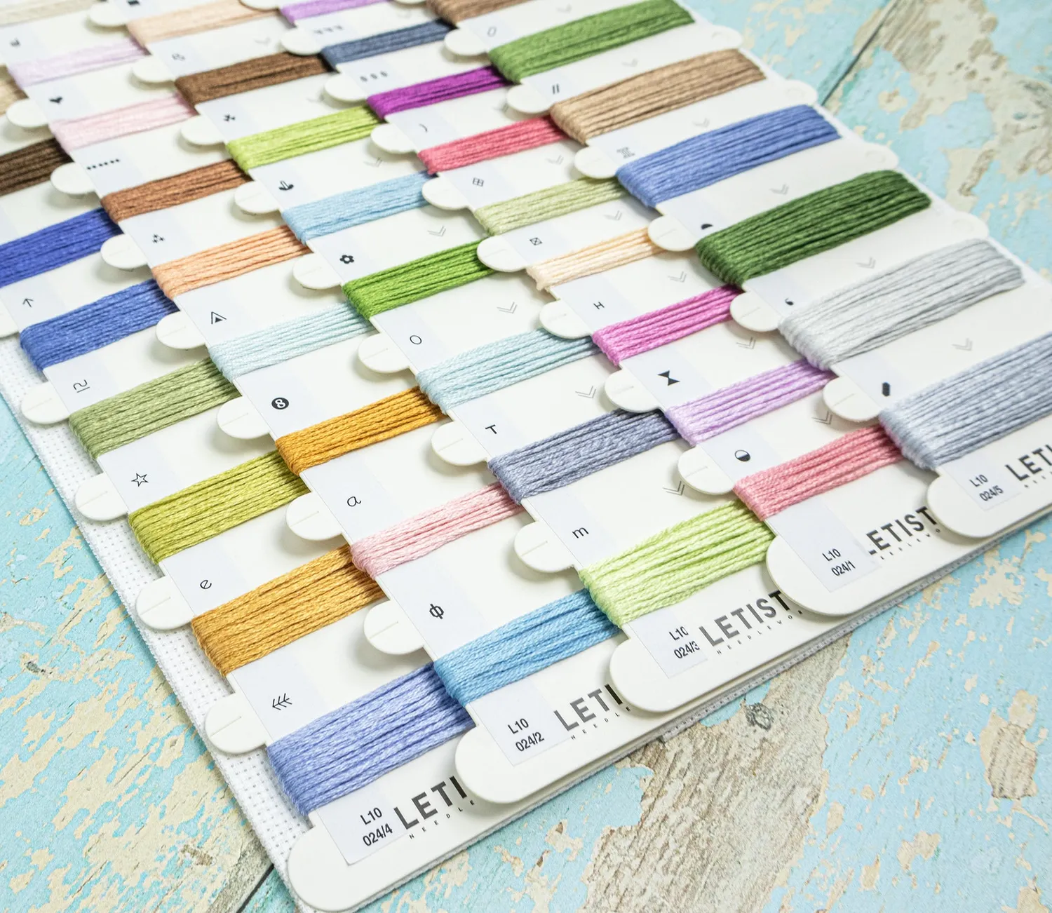 Leti Stitch L10-024 Bloom & Bathe borduurpakket 19x29 cm