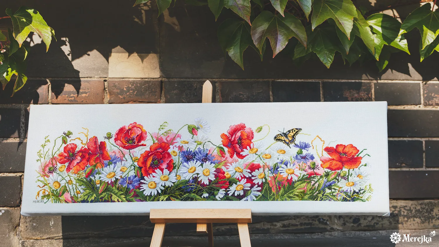 Merejka Field Beauties borduurpakket ijsblauw 21x73 cm