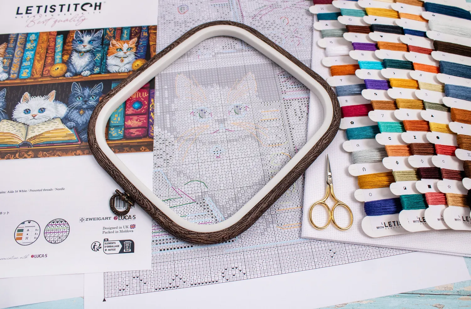 Leti Stitch L9917 Bookshelf borduurpakket 32x22 cm