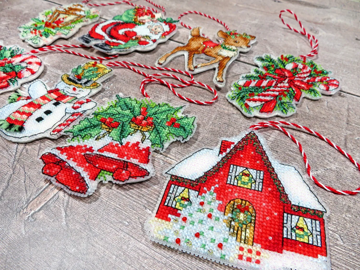Leti Stitch LETI 966 Christmas Toys borduurpakket 10x9 cm