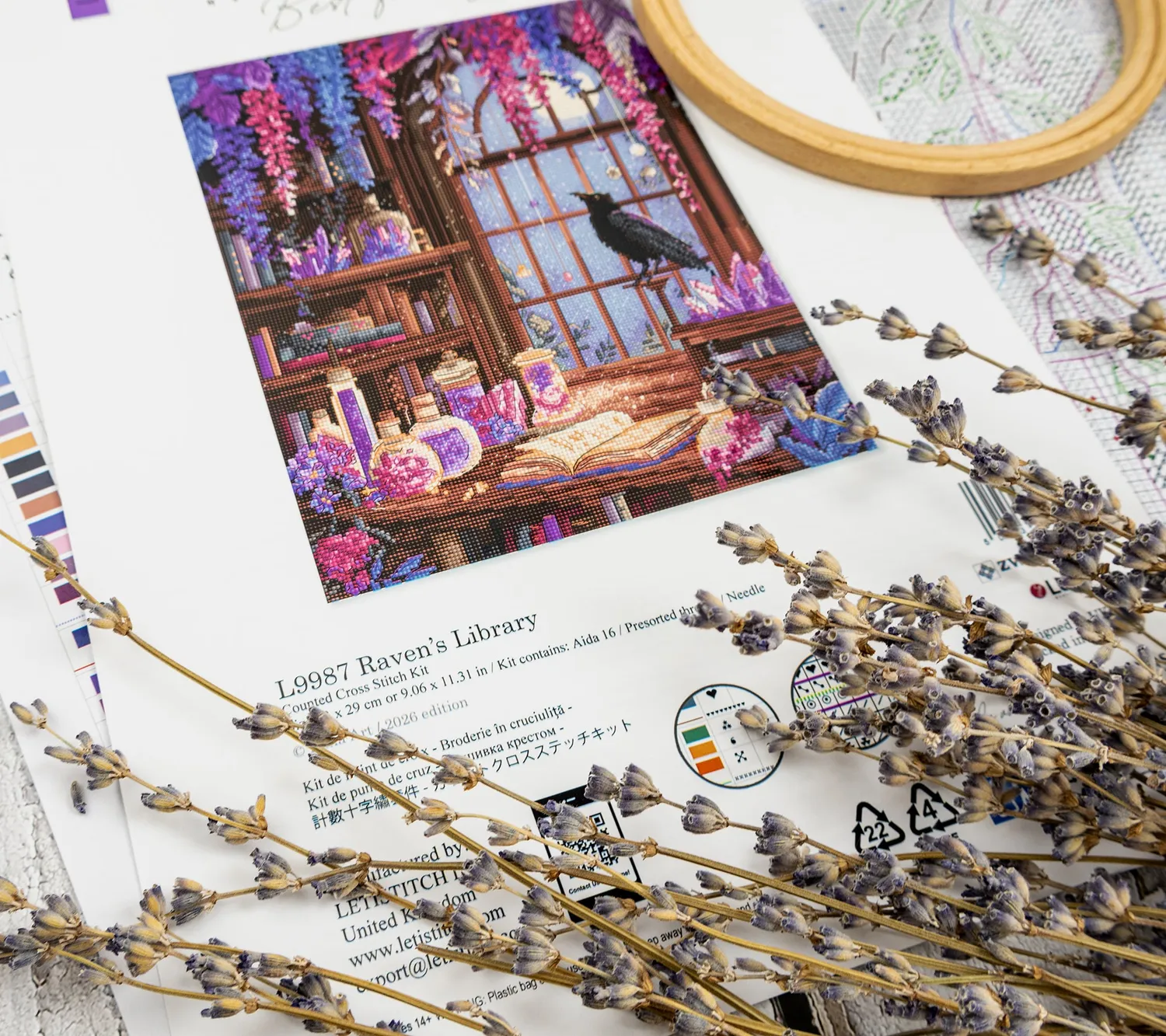 Leti Stitch L9987 Raven's Library borduurpakket fantasy