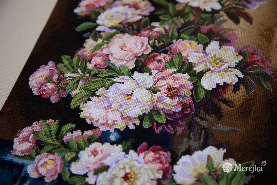 Merejka Lush Peonies borduurpakket 25x34 cm