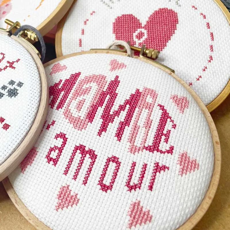 LiliPoints Mamie D'Amour mini borduurpakket 11cm