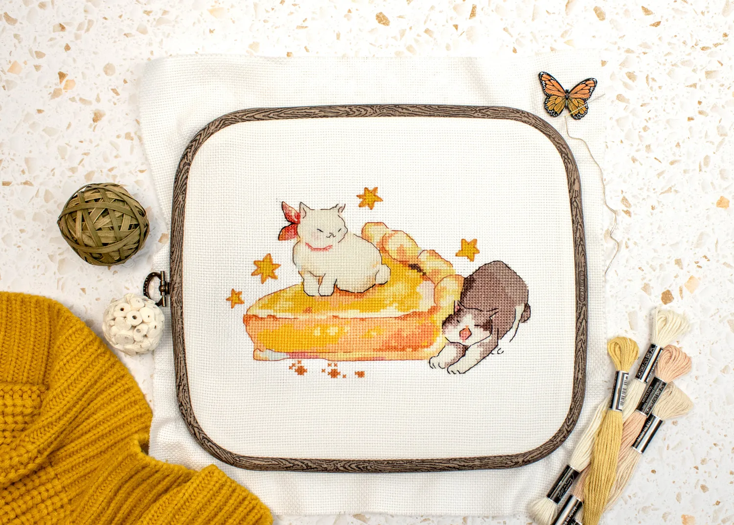 Leti Stitch L8811 Eating Sleeping Stretching borduurpakket 16x11 cm katten