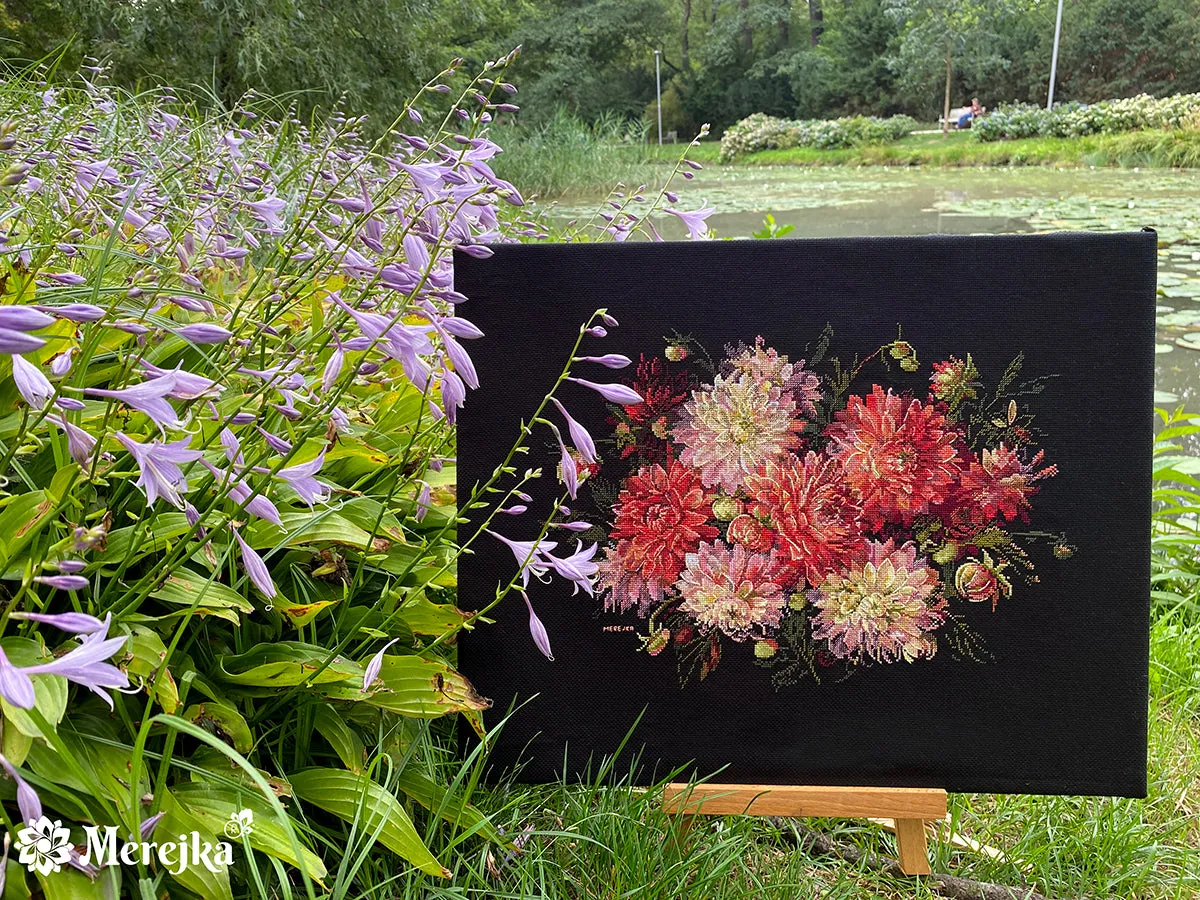Merejka Dahlias borduurpakket bloemen 30x40