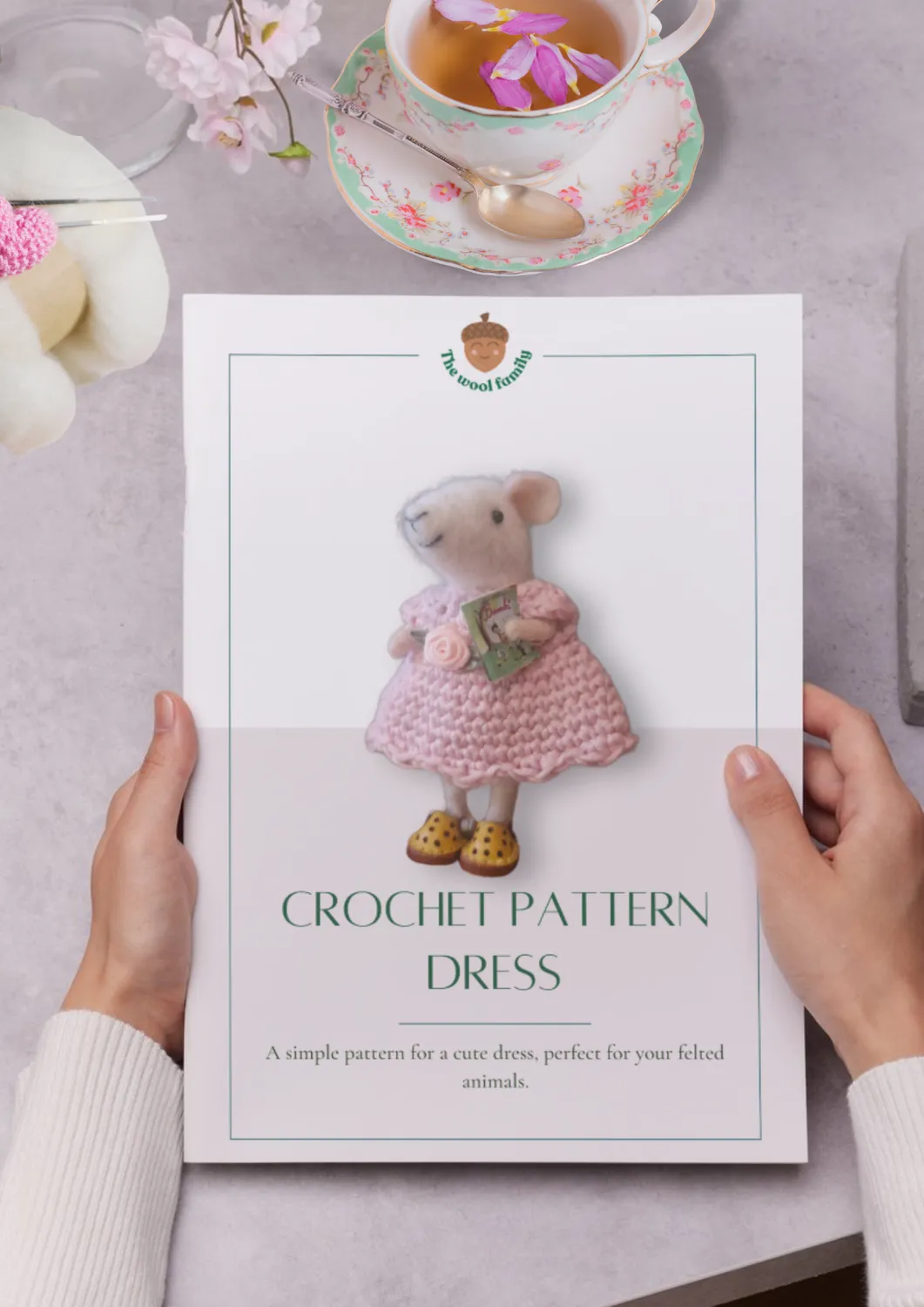 The Wool Family mini jurkje haakpatroon Nederlands Engels
