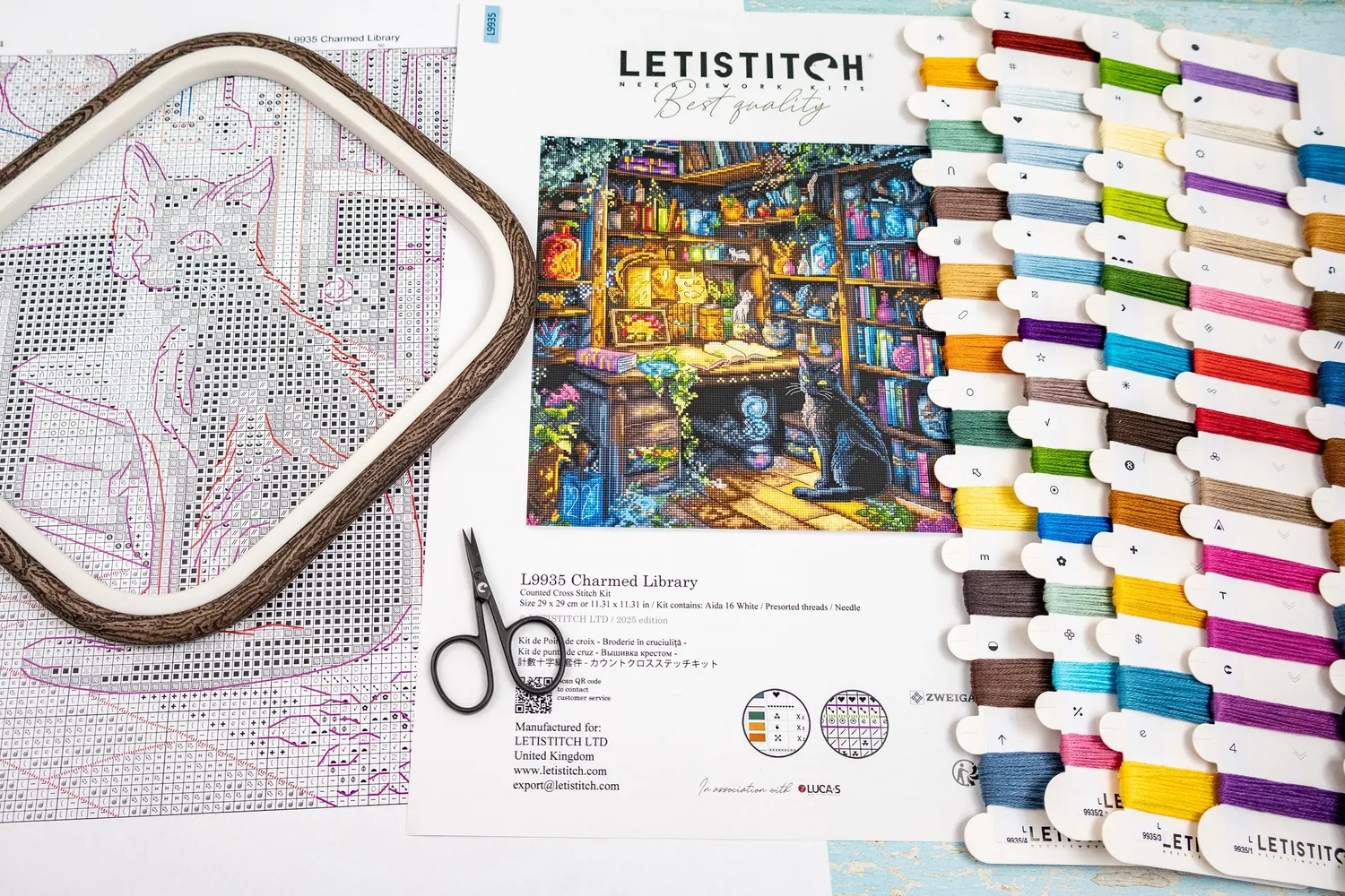 Leti Stitch L9935 Charmed Library borduurpakket 29x29cm 53 kleuren