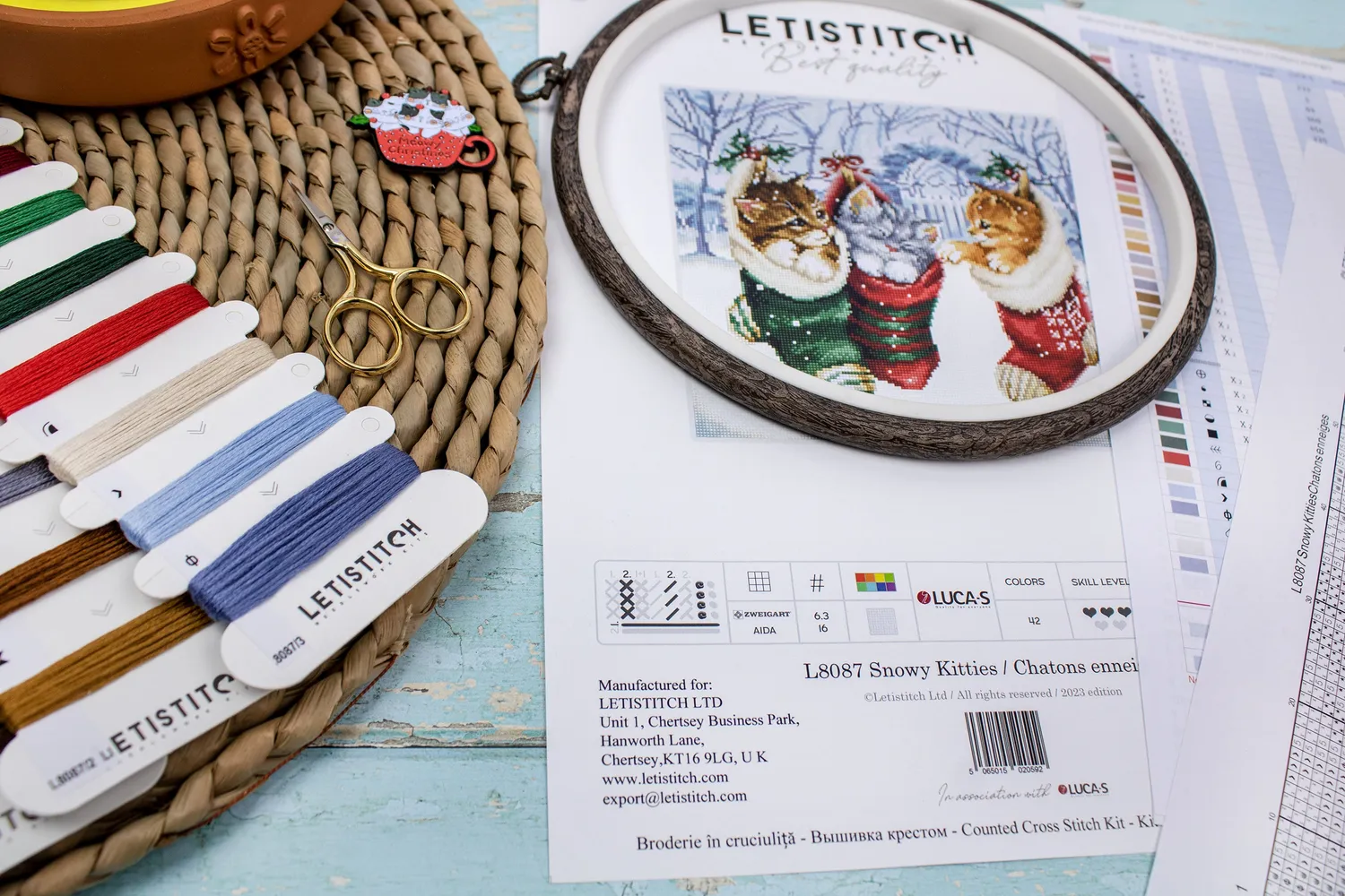 Leti Stitch L8087 Snowy Kitties borduurpakket 24x24 cm