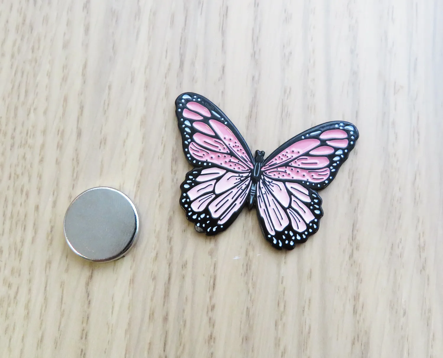 Leti Stitch 14334 Spring Butterfly naaldmagneet 40x30 mm