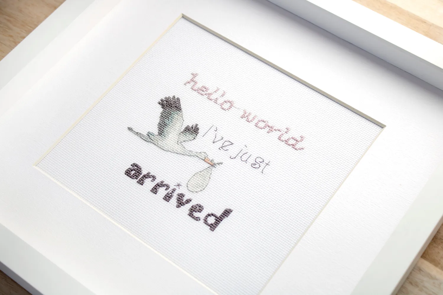 Leti Stitch LETI 931 A Gift for a Newborn borduurpakket baby