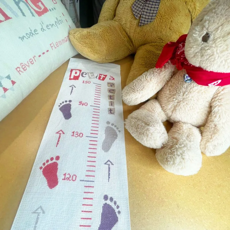 LiliPoints Baby growth chart groeimeter patroon alfabet