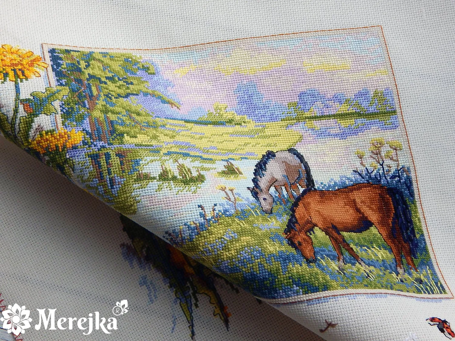 Merejka Horses borduurpakket 30x30 cm ecru aida