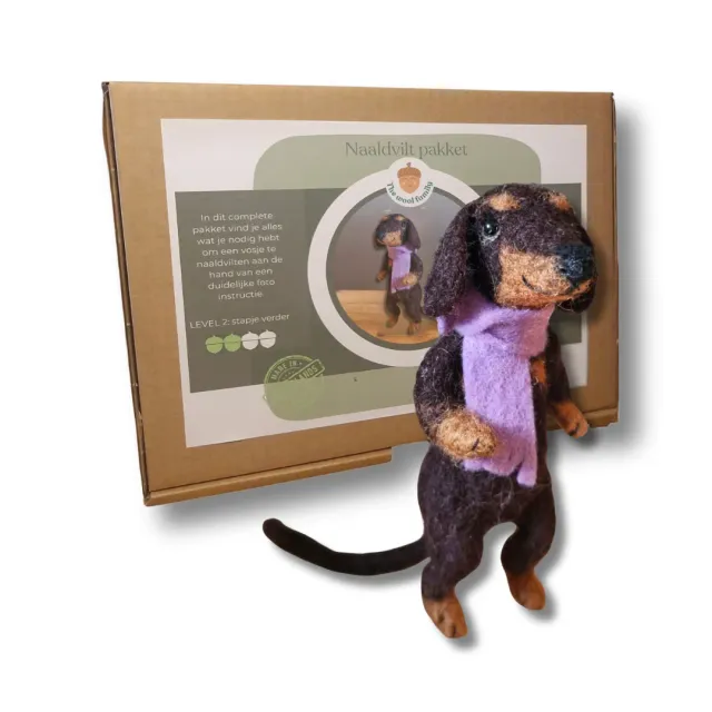 The Wool Family Cato de Teckel naaldviltkit beginner+ compleet