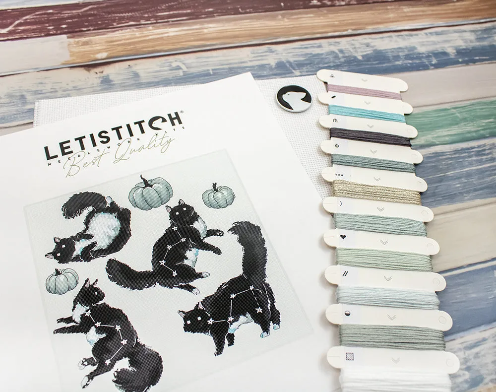 Leti Stitch L8817 Cat Constellation borduurpakket 28x27 cm