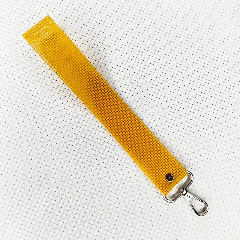 LiliPoints Oranje sleutelhanger borduren polyester 21 cm