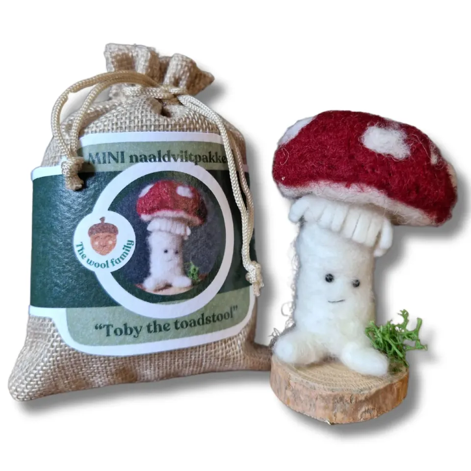 The Wool Family Toby paddenstoel mini naaldviltpakket beginner