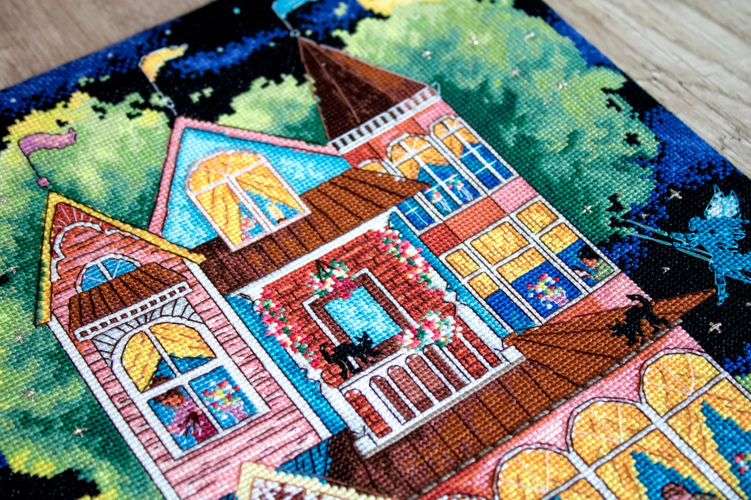 Leti Stitch 937 Fairy tale house borduurpakket 32x26 cm