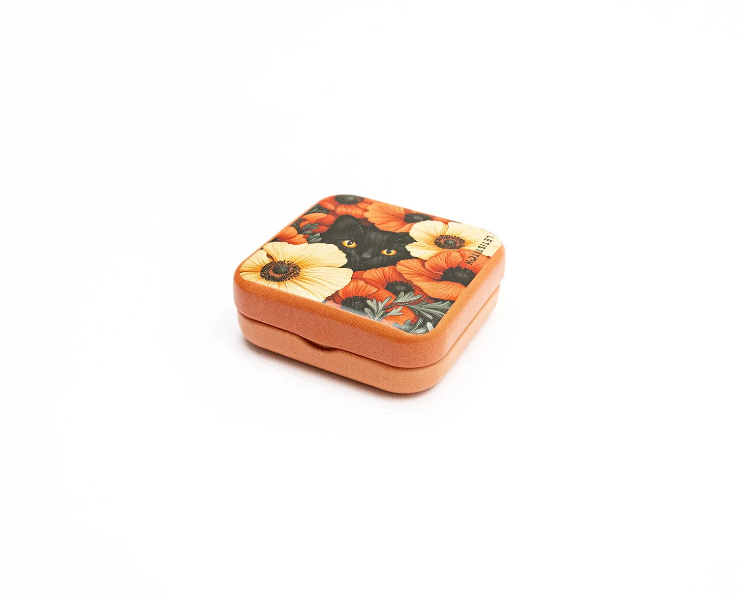 Leti Stitch 25640 Poppy Eyes naaldendoosje blik 5,5 cm