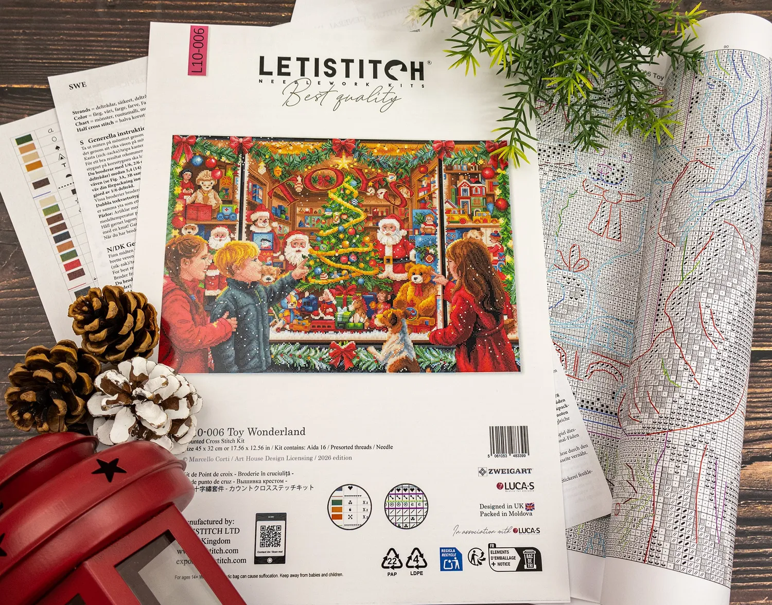 Leti Stitch L10-006 Toy Wonderland borduurpakket 45x32