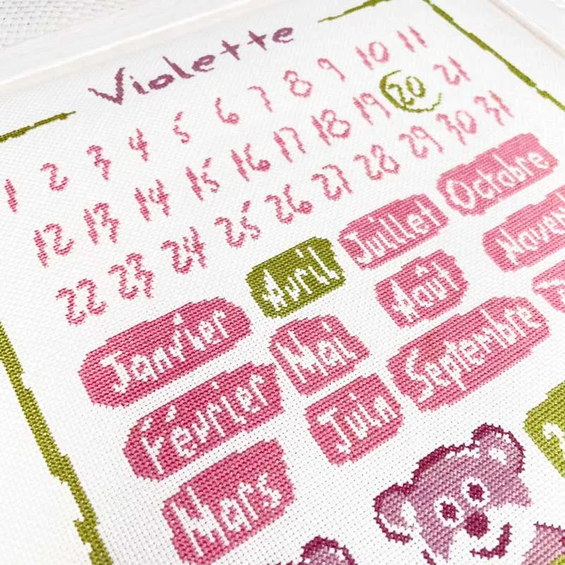 LiliPoints Calendar kruissteekpatroon met alfabet